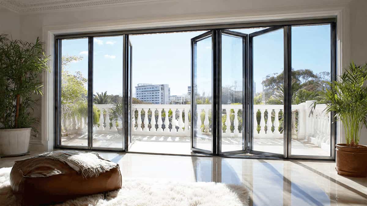 Thinking of Bifold Doors? 10 Things You Gotta Know Before You Buy