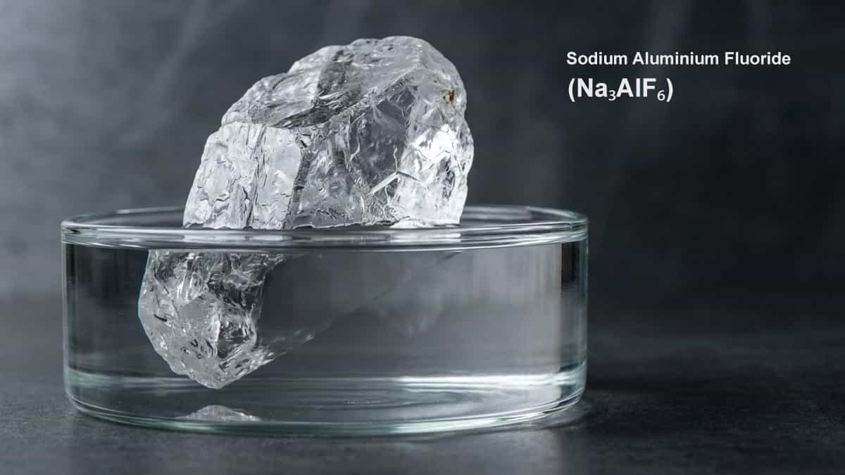 Sodium Aluminium Fluoride (Na₃AlF₆): Technical Guide to Cryolite